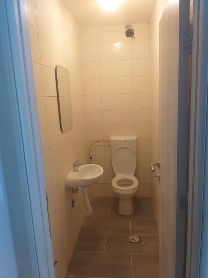 Ata Apartmani. Petrovac Exterior foto